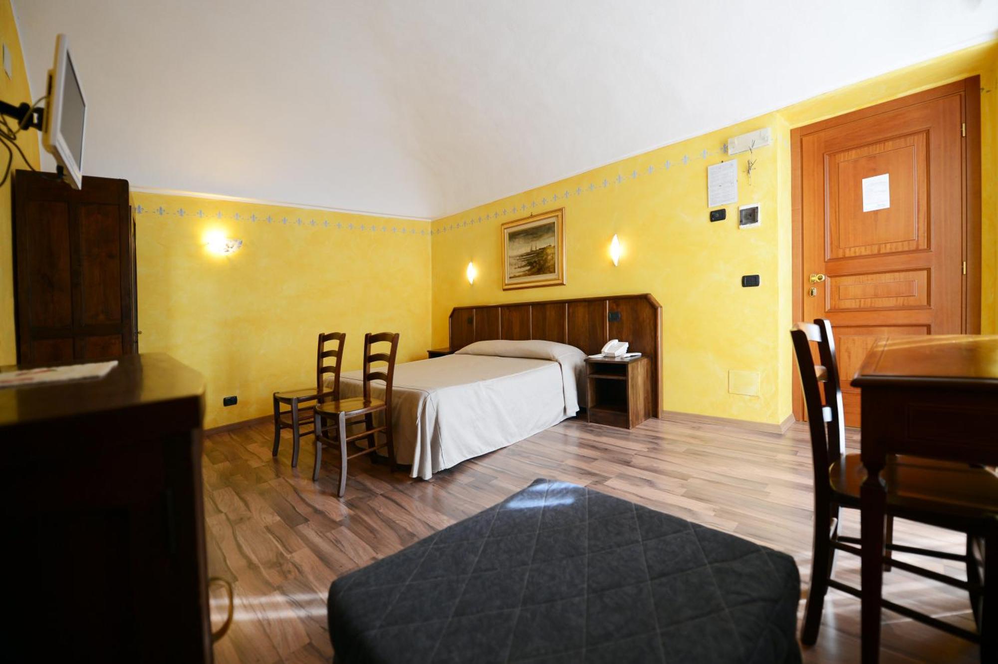 Albergo Venaria Reale Da Matteo Narzole Exteriér fotografie